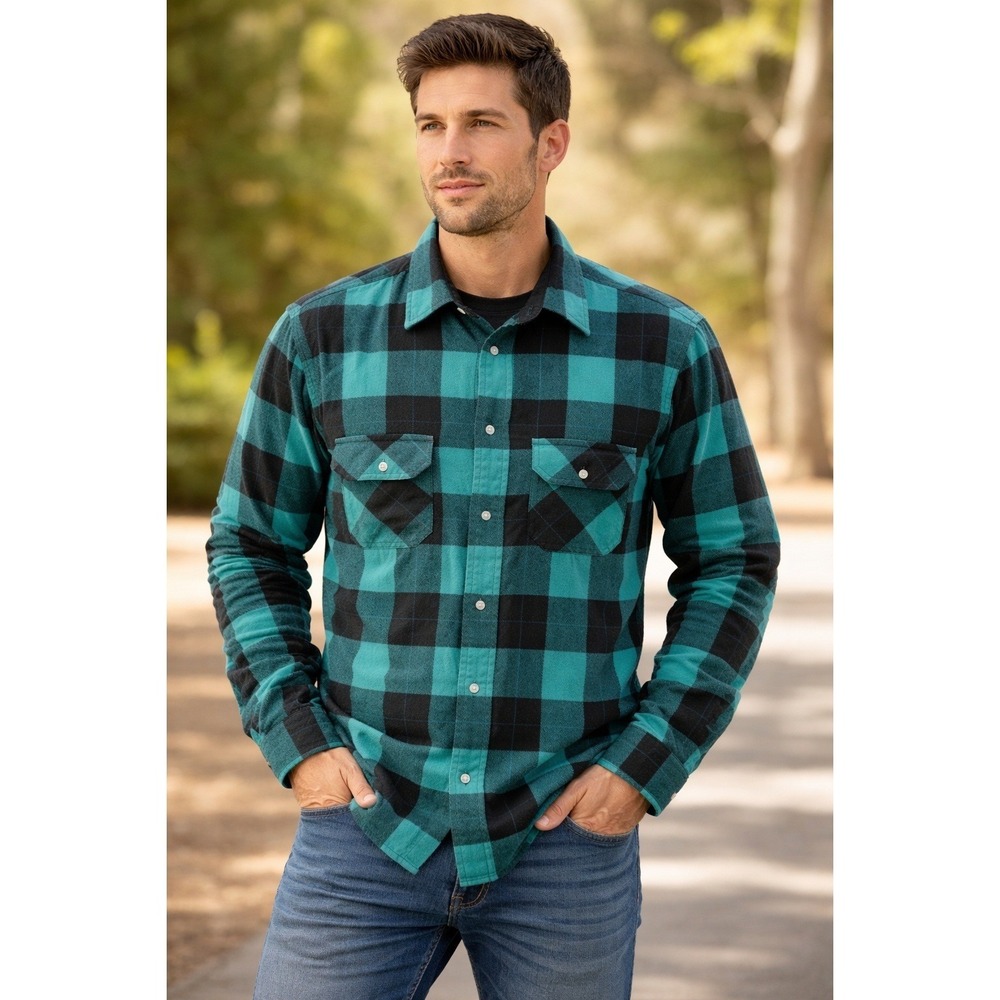 VTG 90s Outdoor Exchange Mens Small Button Down Shirt Teal Black Buffalo Plaid‎